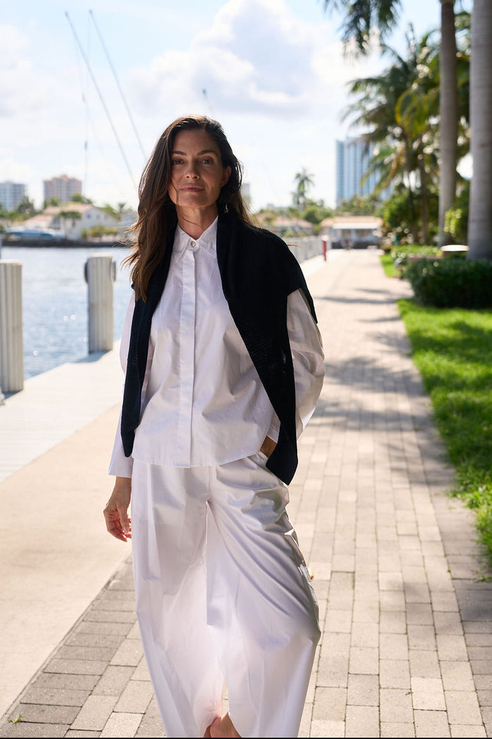 Cotton Swing Back Shirt - White