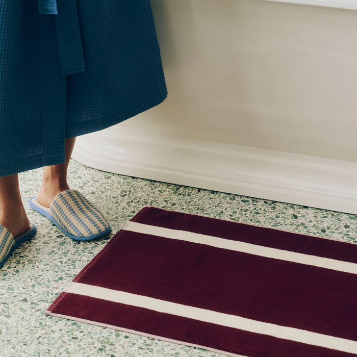 HAY - Stripe Badematte | burgundy