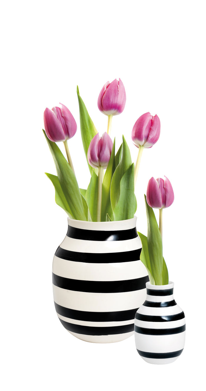 Kähler Design - Omaggio Vase | H 20 cm / schwarz, H 12,5 cm / schwarz