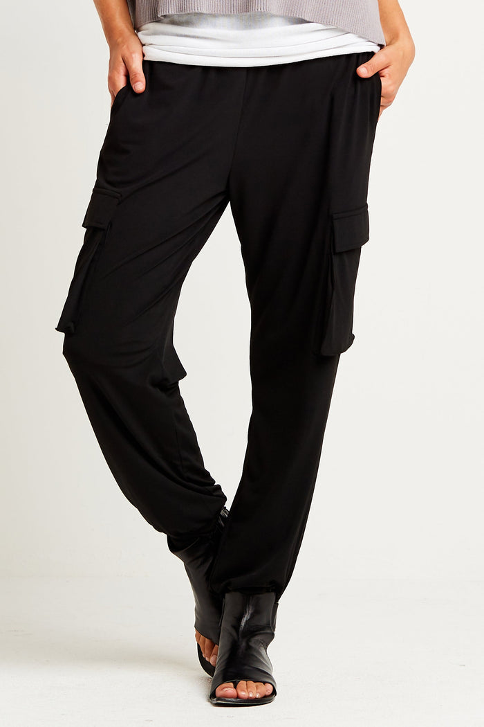Matte Jersey Easy Cargo Pants - Black