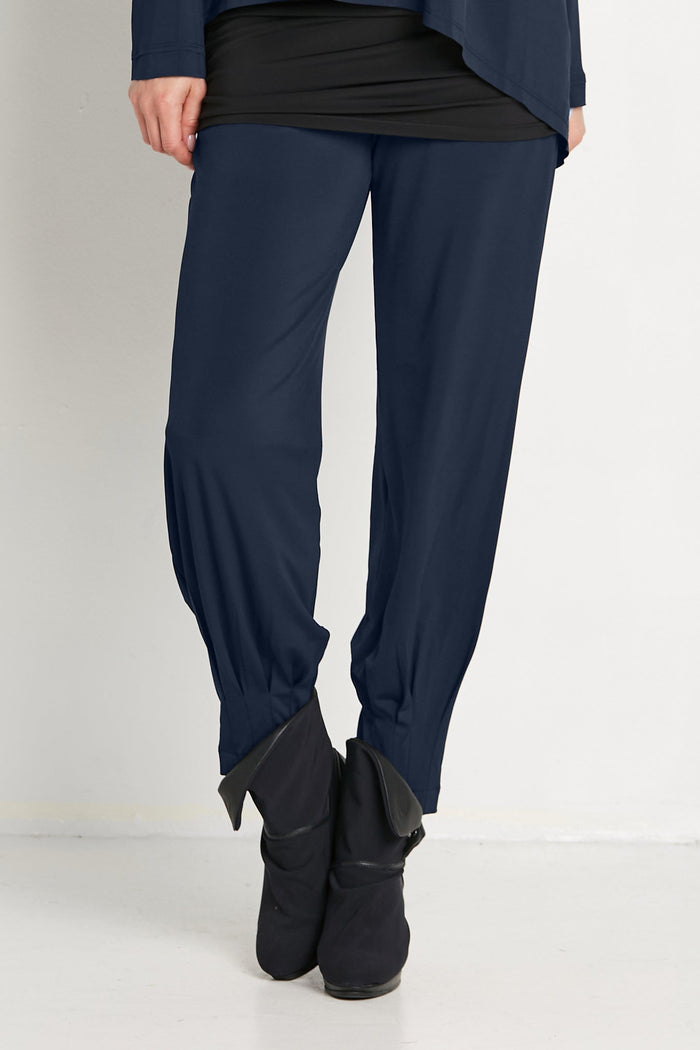 Matte Jersey Pinched Pleat Pants - Midnight
