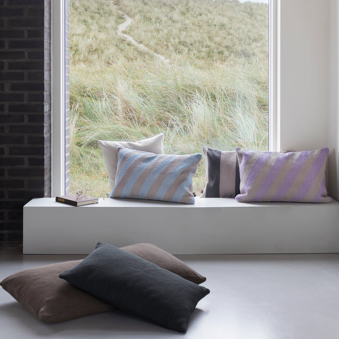 Mette Ditmer - Across Kilim Kissenbezug