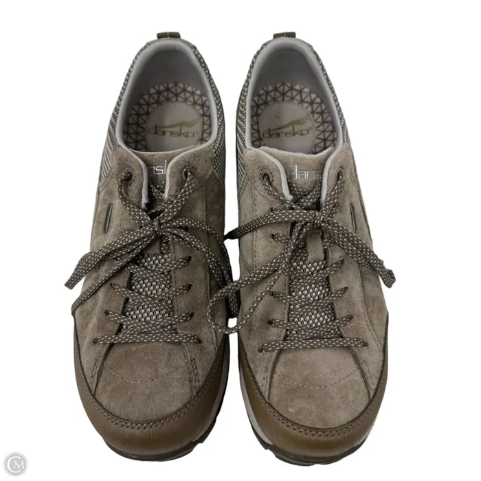 Paisley Waterproof Shoes Sneakers By Dansko In Taupe, Size: 9.5 (40)