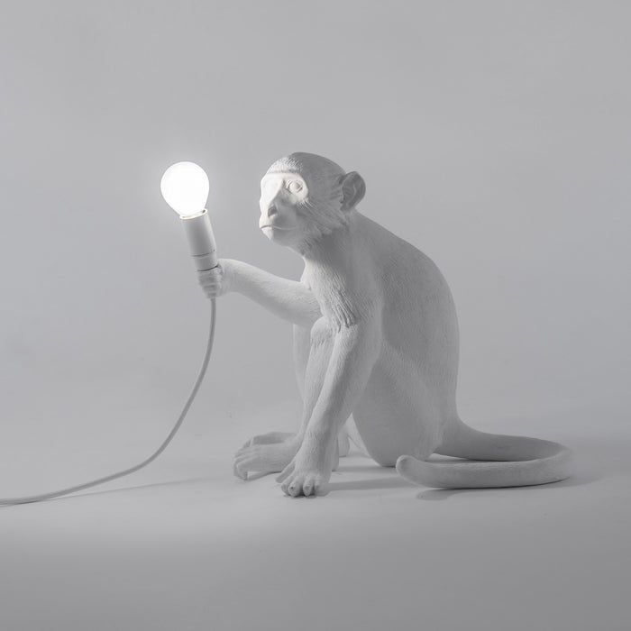 Seletti - Monkey Sitting Tischleuchte |
