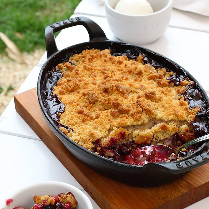 Staub Cast Iron 14.5" x 11.2" Matte Black Oval Au Gratin